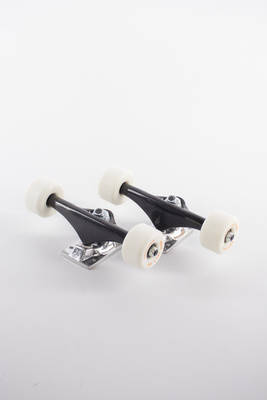 MINI LOGO Trucki 8.38" Black/Raw + Łożyska Mini Logo + Koła A-cut white 101a (53mm) skate kit