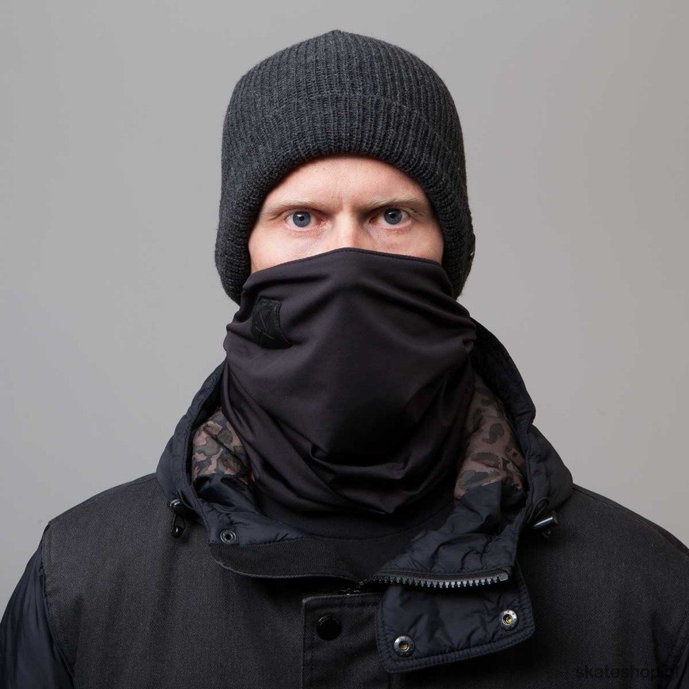 CELTEK Heist (black) facemask
