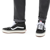 VANS Sk8-Hi MTE-1 (black/true white) shoes