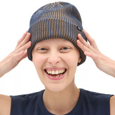 Czapka VANS Lizzie Armanto Beanie (dress blues)