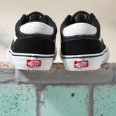 Buty VANS Rowan (black/white)