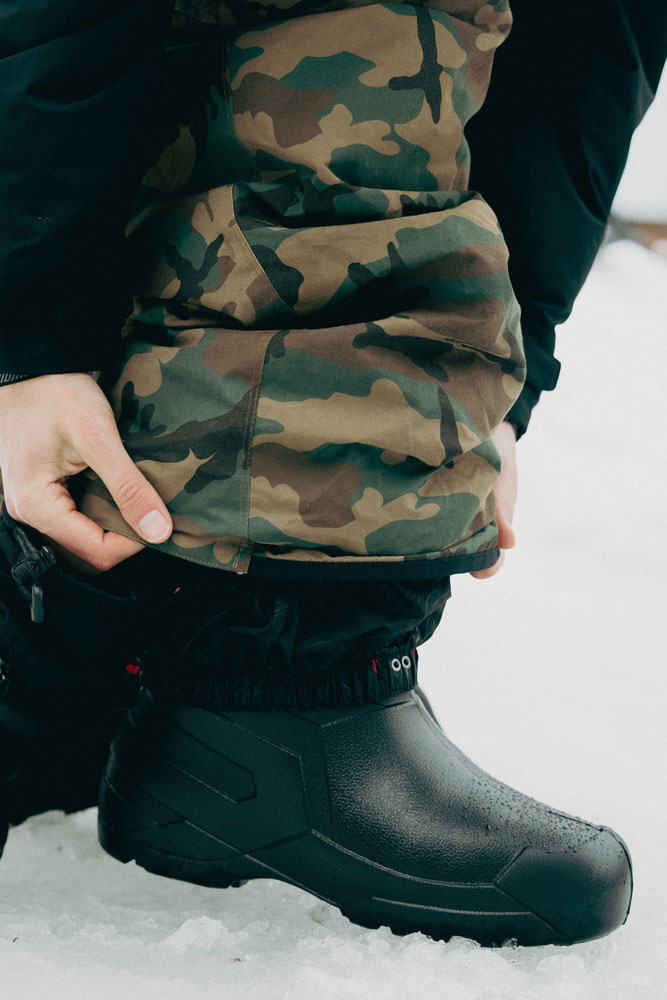 Spodnie snowboardowe 686 Essox (camo)