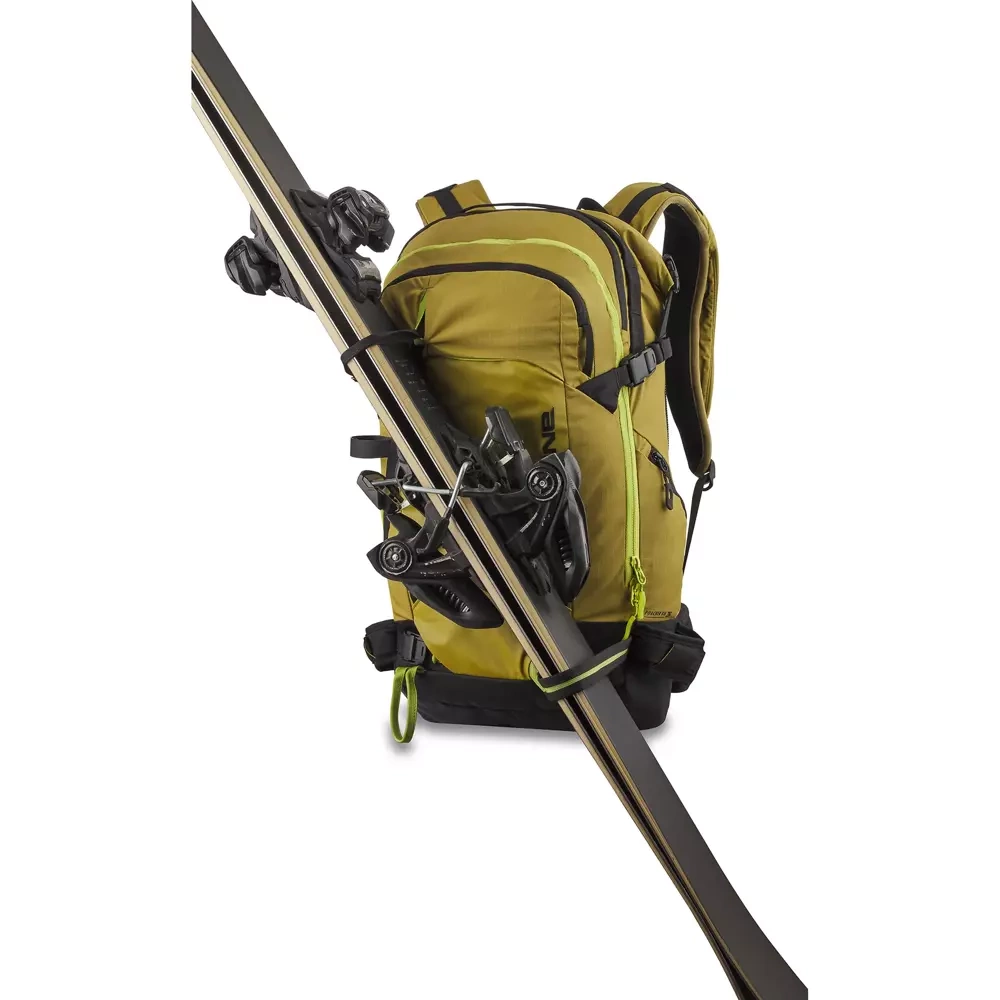 新品 ダカイン TEAM POACHER RAS SammyCarlson26L Plecak lawinowy DAKINE POACHER RAS 26L BLACK