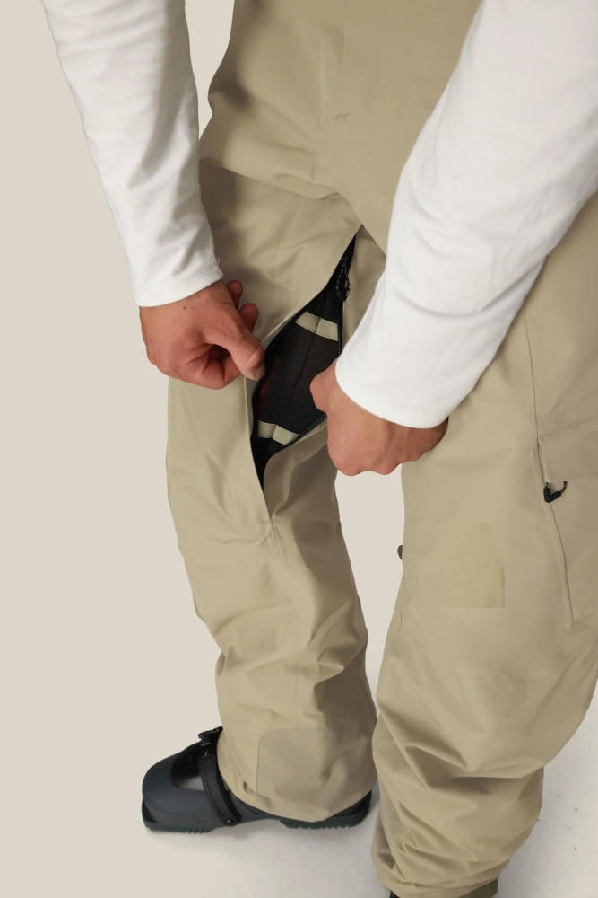 Spodnie snowboardowe 686 Quantum Thermagraph® (sage)