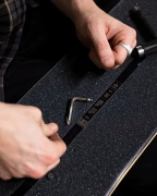 GLOBE Blazer Teak Monster 26" cruiser