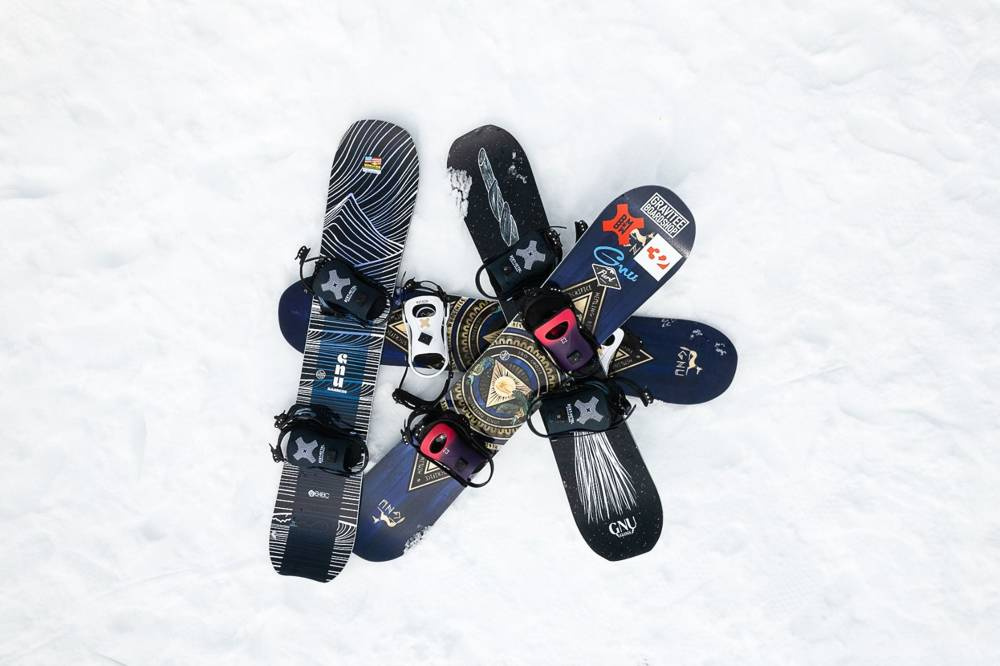 スノーボード GNU Pro choice 145.5 GNU グヌー スノーボード 板 レディース PRO CHOICE ムラサキ